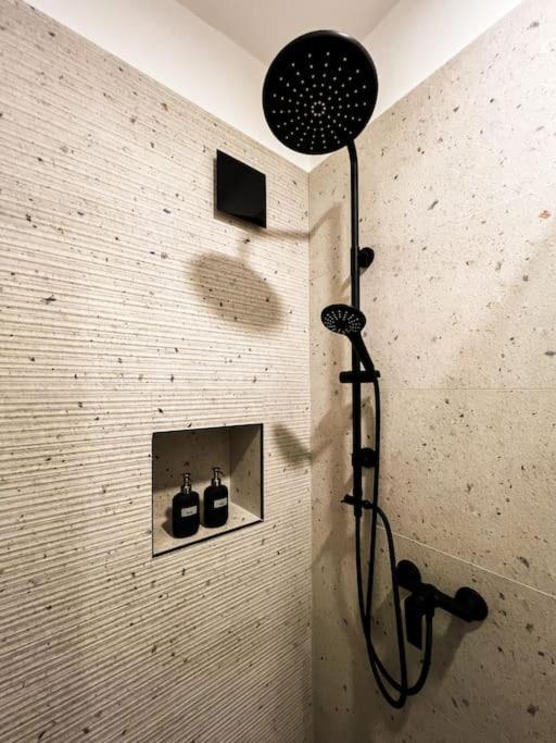 Studio Apartment Joanna Рієка Екстер'єр фото